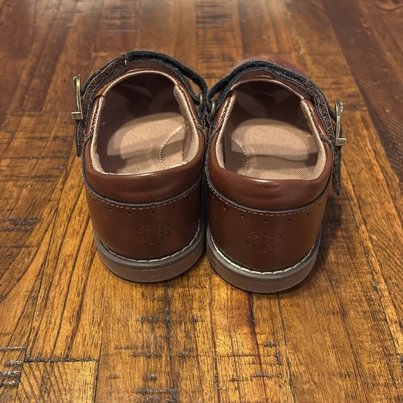 Stride Rite Mary Jane Shoes - 6.5W - Picture 6 of 13